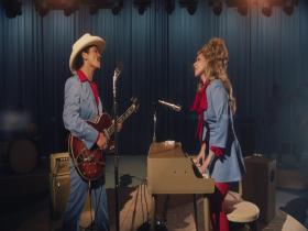 Lady Gaga Die With A Smile (with Bruno Mars) (HD)